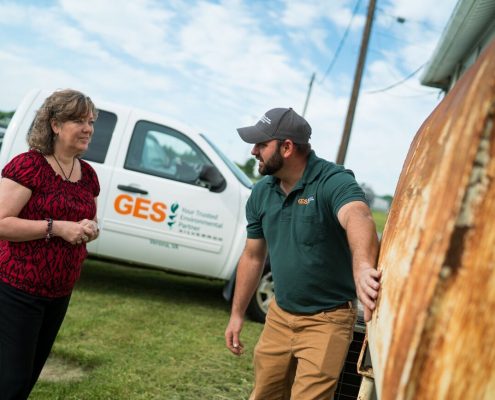 GES Consultant Explaining Tank Situation To Customer